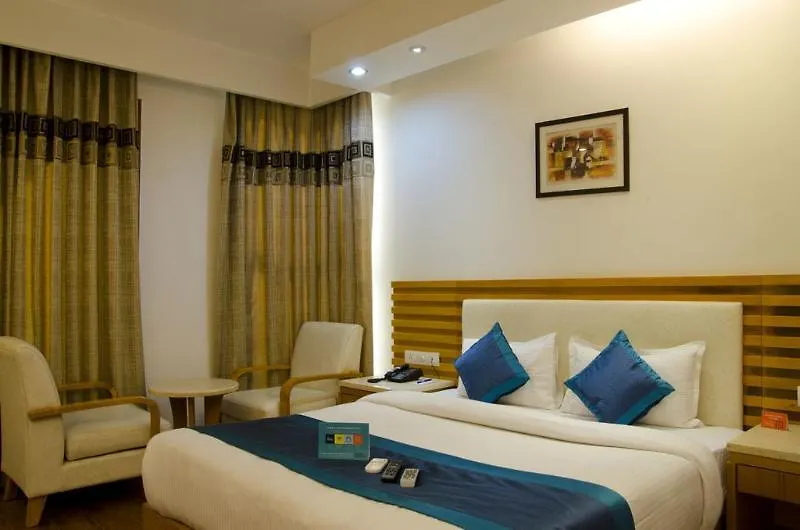 غورغاون Fabhotel Cyber City 3*,  الهند